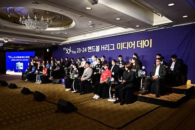 ✅北控官方：格兰特-里勒将继续代表球队出战新赛季