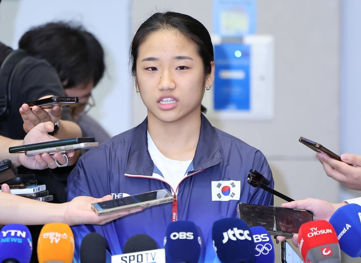 没想到吧！浓眉在过去的160场比赛里出战了其中150场