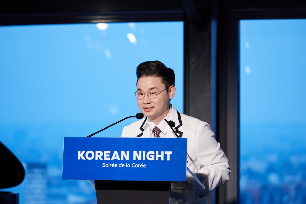 跟队：弗拉霍维奇有意与尤文续约，双方有望在年底达成协议