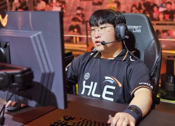 孙兴慜补射破门但越位在先，热刺仍0-1落后