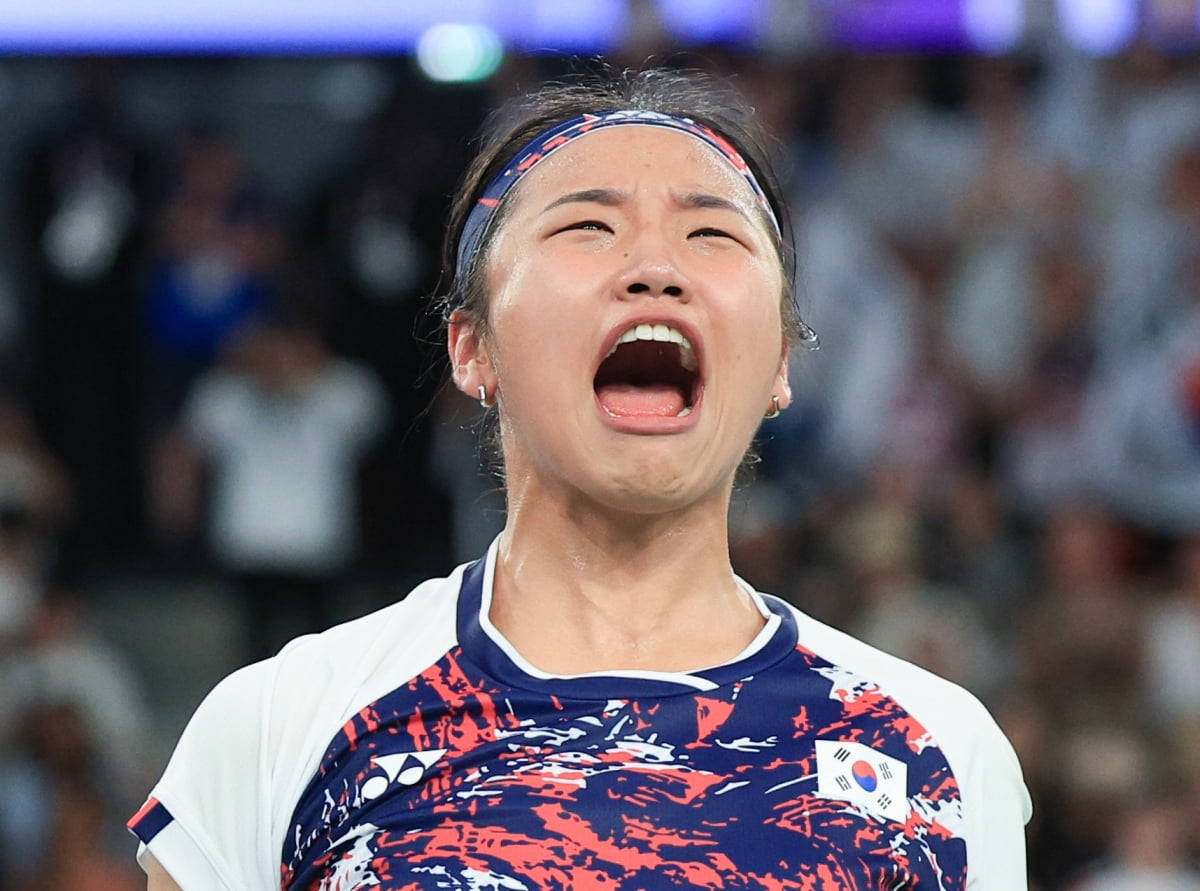 西媒：萨莫拉在那不勒斯失去位置，小法有意将其租借到科莫