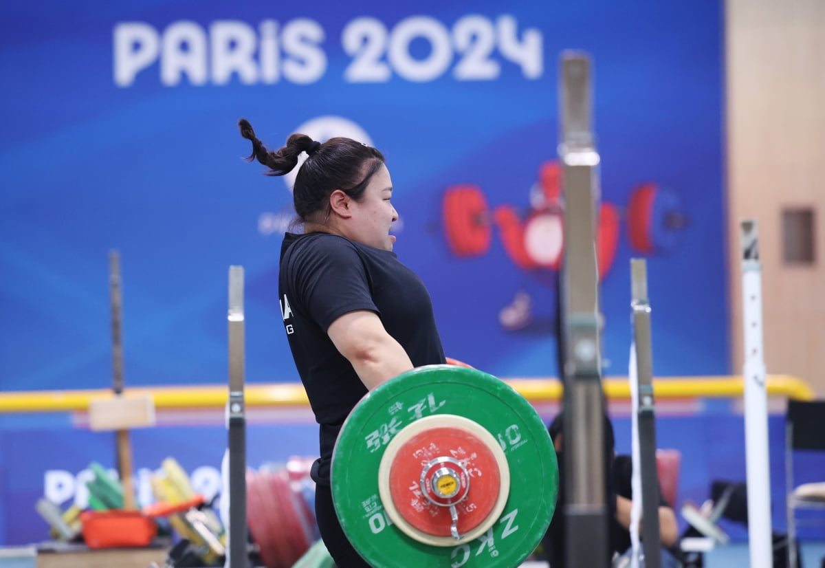 乌迪内斯总监：国米想要比约尔，但我们之间没进行谈判