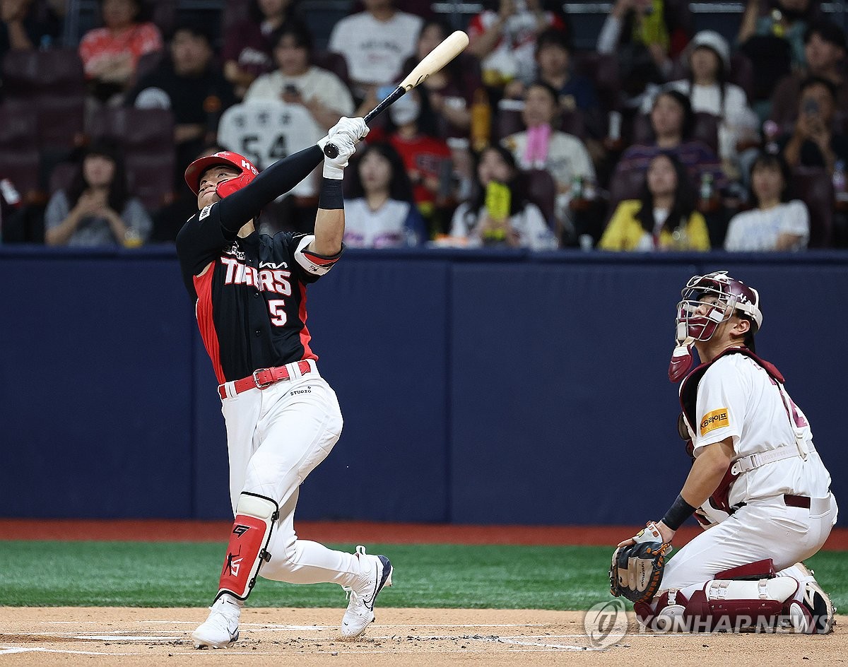 不同寻常，9位队长的FIFA最佳投票里无维尼修斯、罗德里、贝林
