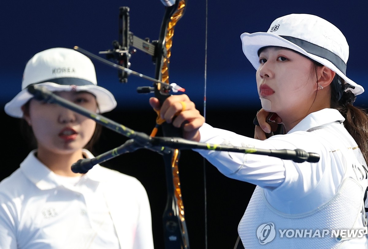 名记：库里与克莱昨日达成一致 取消原定赛前演讲