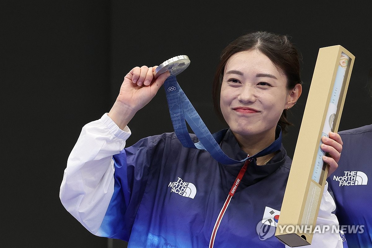 怎么办？曼城12月将对阵利物浦、森林、尤文、曼联和维拉