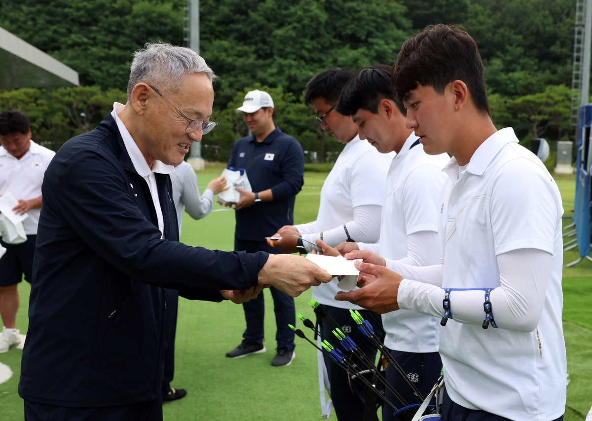 法媒：阿森纳和马竞密切关注昂热17岁小将谢里夫