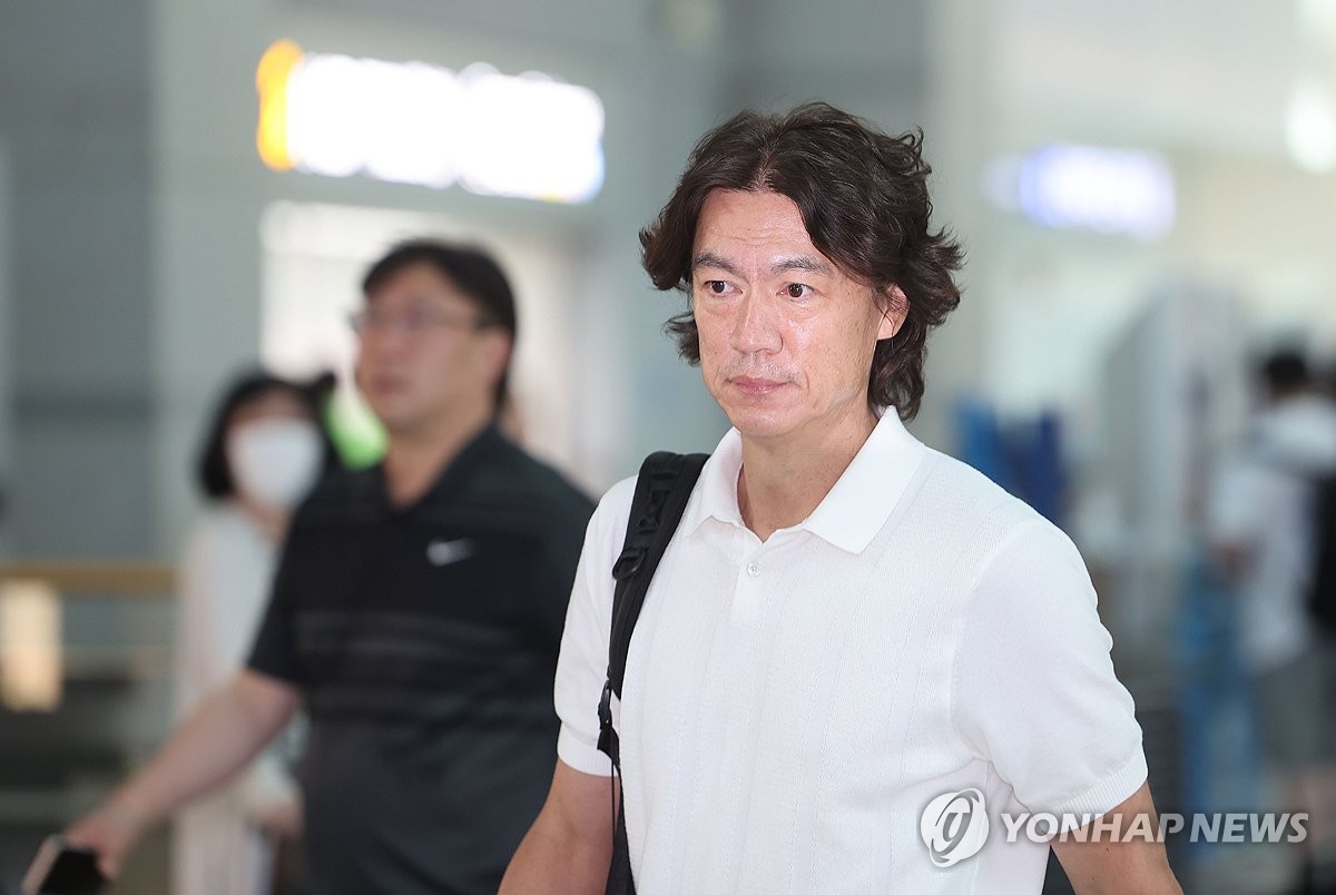 记者：浙江队不区分中超和亚冠，续约与否更看重球员表现