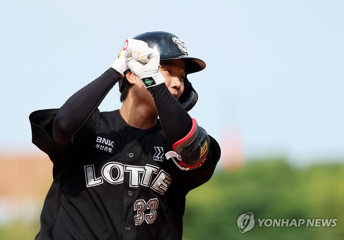 曾经的双子星！唐斯近五场场均29.6分14篮板 爱德华兹连场30+