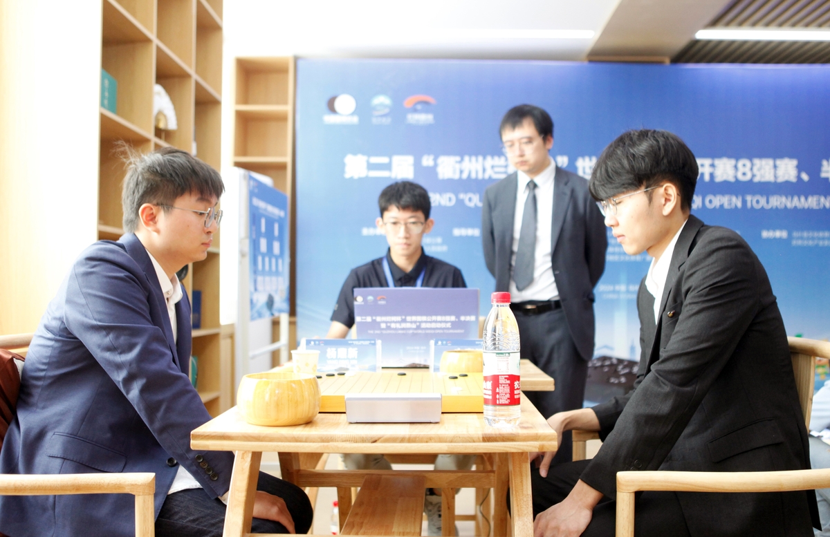 福克斯：两分钟裁判报告很有趣，当方便时手可以是球的一部分