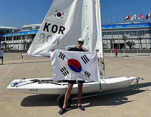 哈兰德在瓜帅治下英超打入76球，仅次于斯特林和阿圭罗