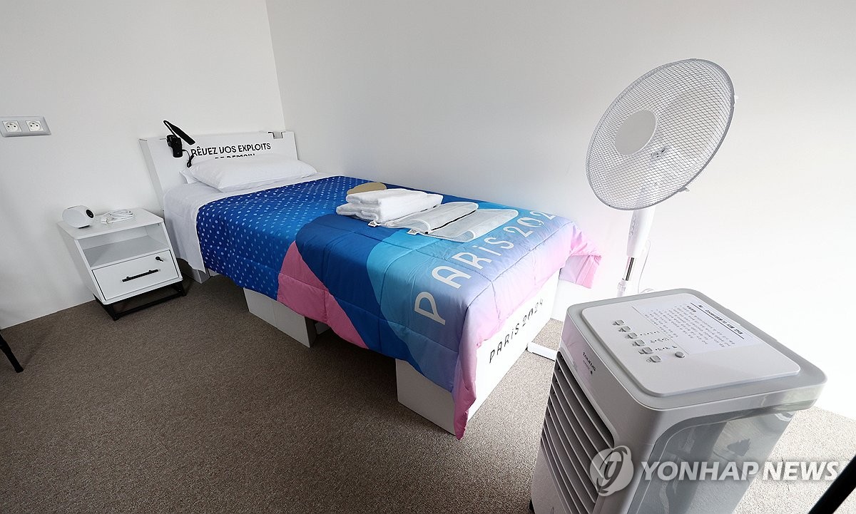 成都召开冲刺工作会：要长期扎根顶级联赛，目标亚冠不变