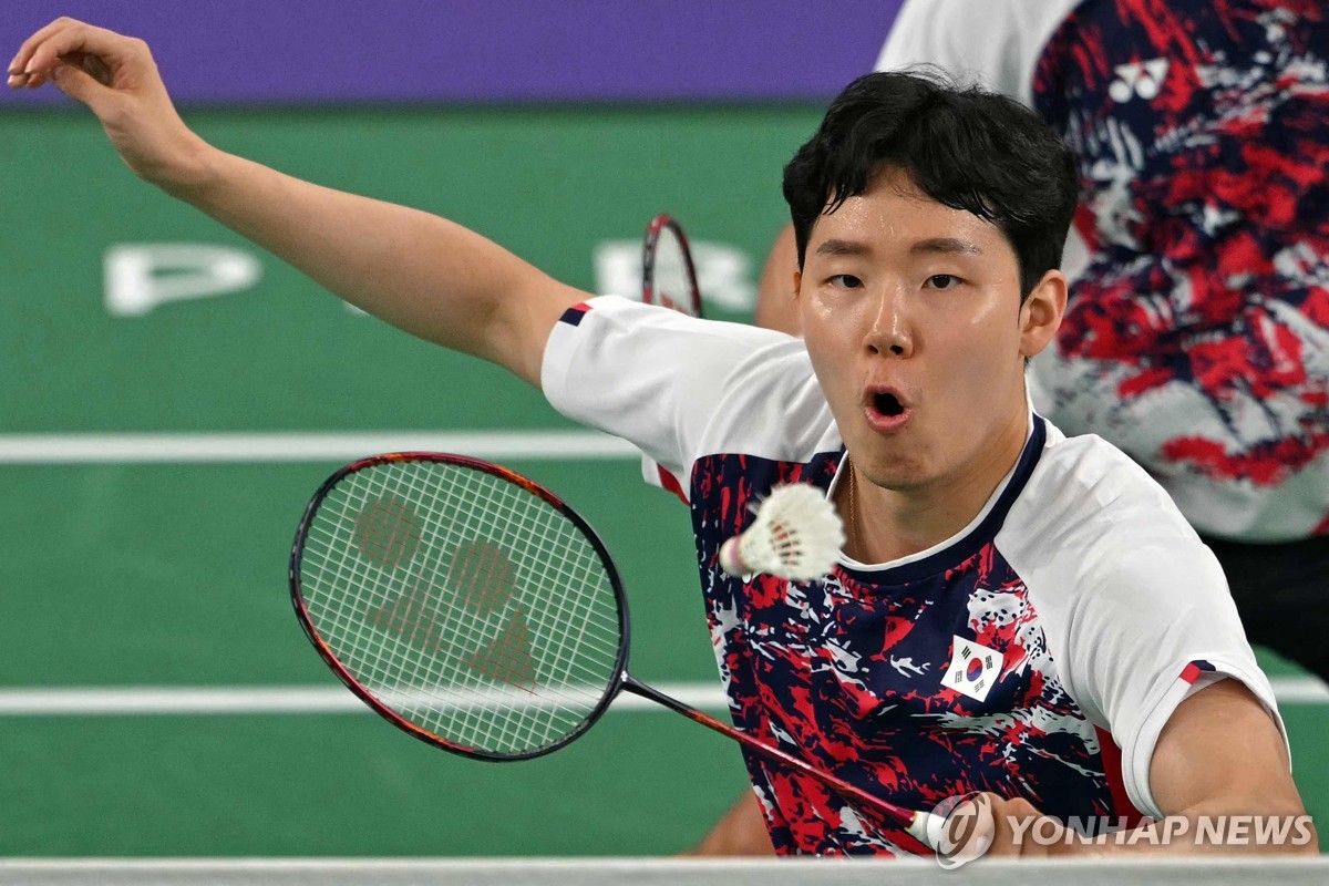 ⚽韩K联战报： 金俊宏神扑救险 李昇祐屡次错失得分良机 全北现代0-0首尔FC